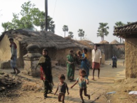 Un día cualquiera en Nautapur (India) / ADLH